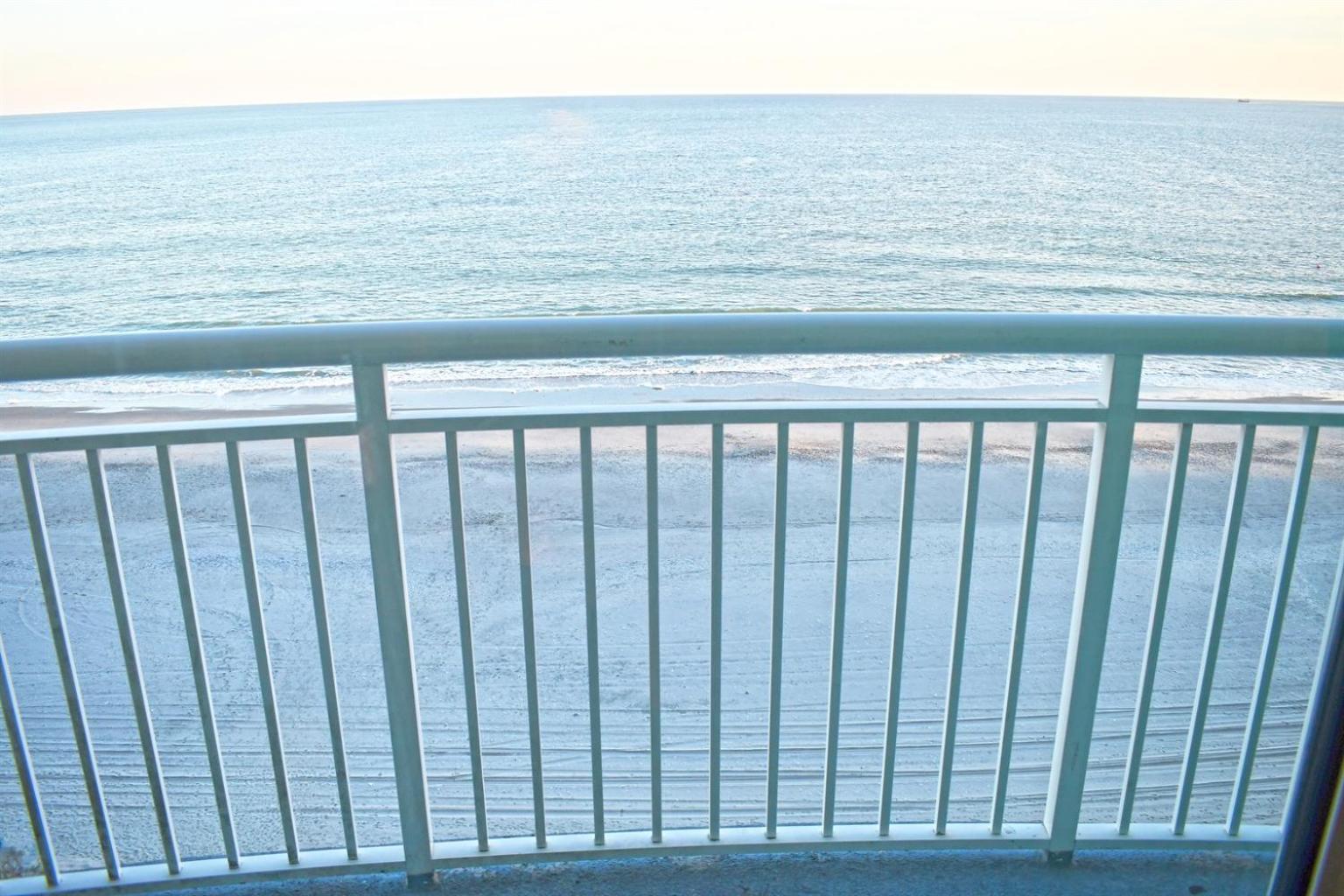 Stunning Ocean Front Views Steps To Boardwalkpier Leilighet Myrtle Beach Eksteriør bilde